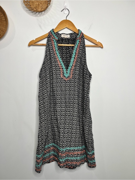 THML Dresses & Skirts - THML Artsy Geometric Bohemian Shift Dress Size Medium